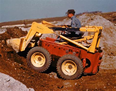 what year was the first skid steer made|first skid steer model.